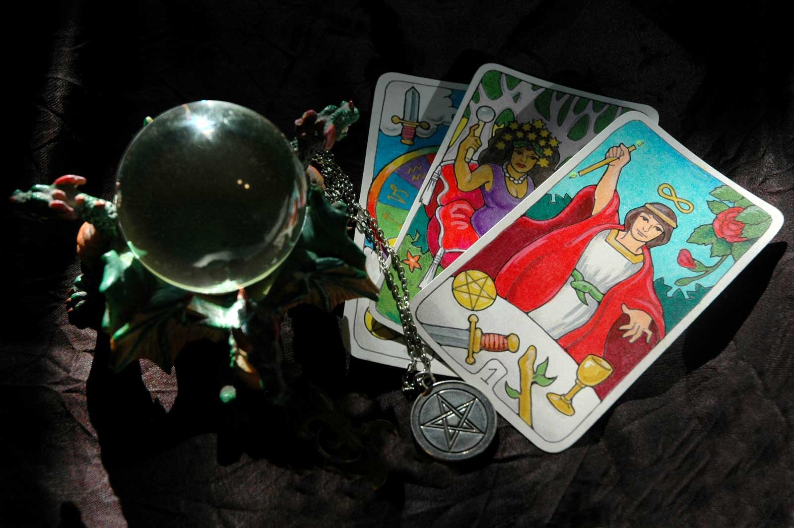 tråd protektor skillevæg Besplatni Tarot Astro Centar | Tarot SMS | Ljubavni Tarot | 24Astro