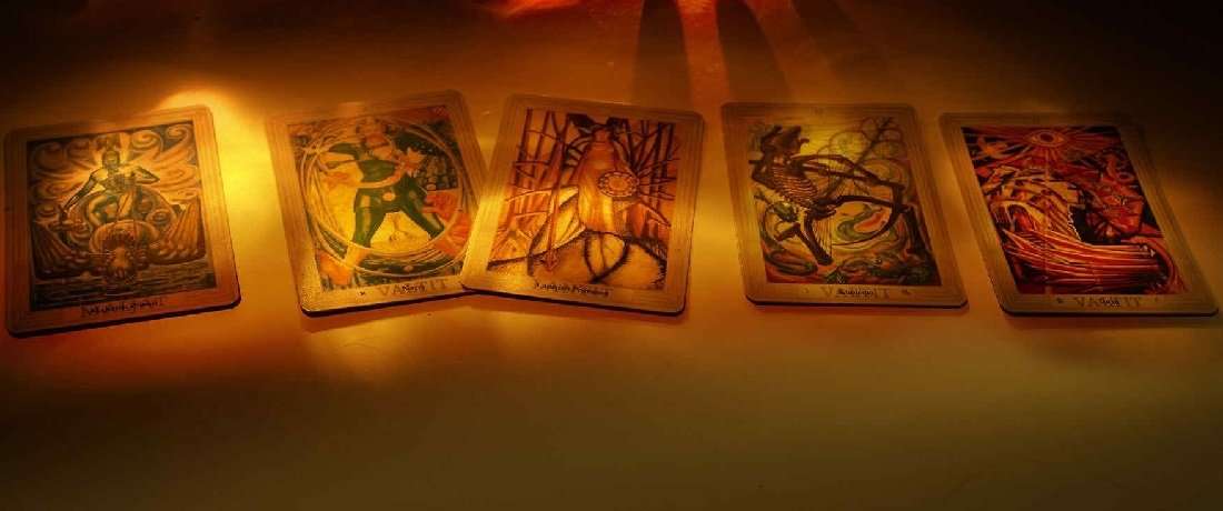 Što pokazuju tarot karte za mjesec kolovoz?